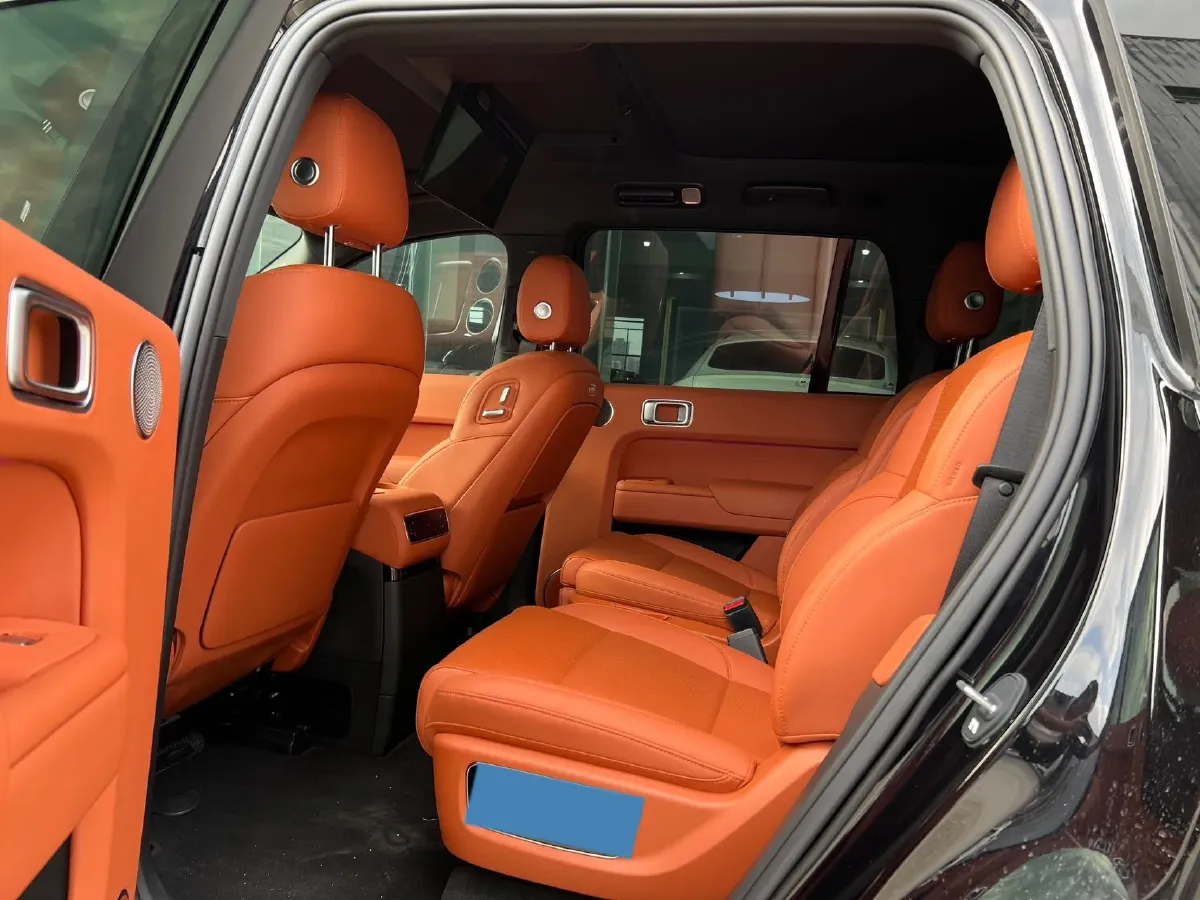 2024 Li L9 Range Extended 154HP REEV 52.3KWH,autocango,china used car exporter,china ev exporter,chinese used car exporter,chinese used ev exporter