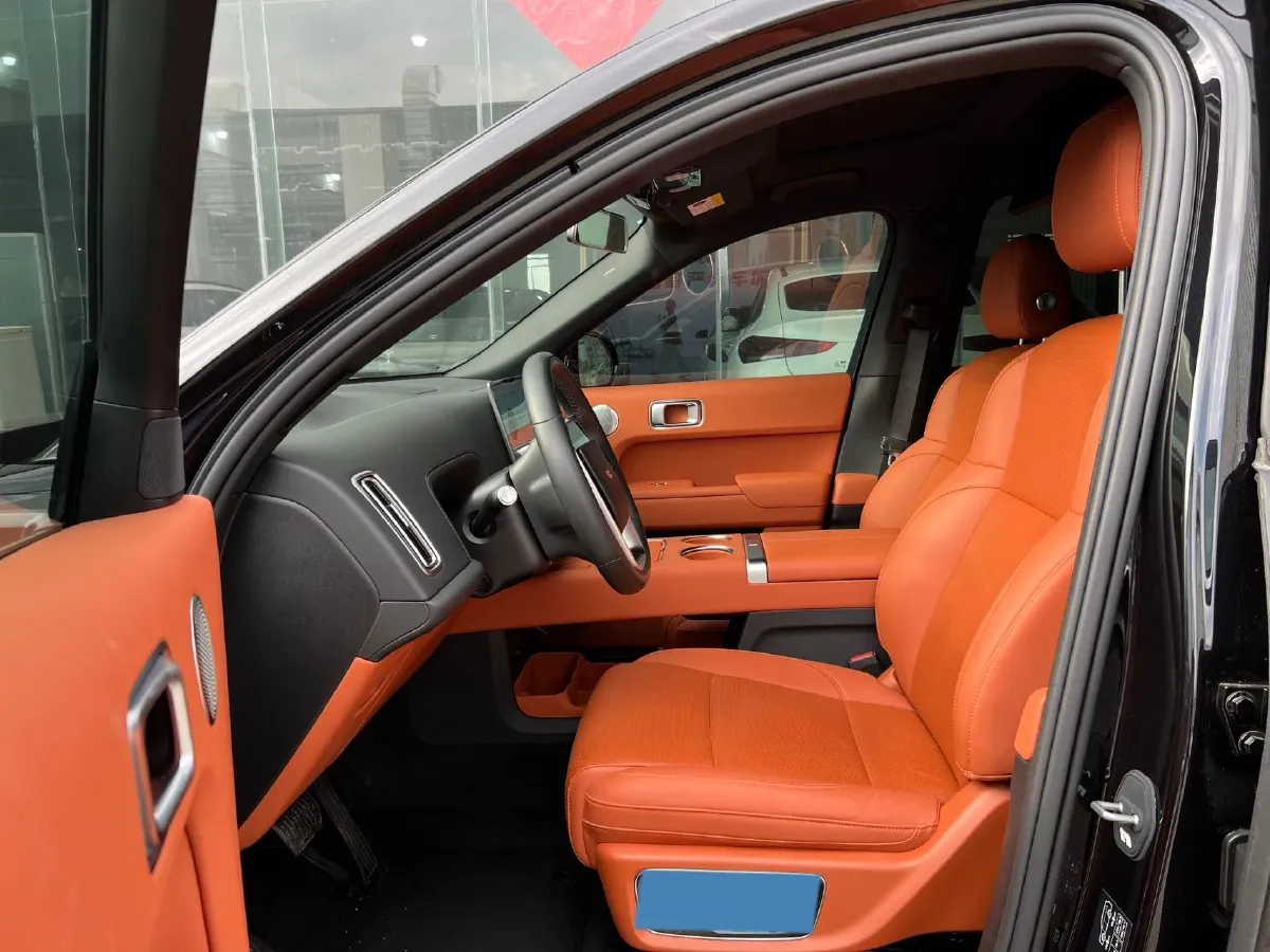 2024 Li L9 Range Extended 154HP REEV 52.3KWH,autocango,china used car exporter,china ev exporter,chinese used car exporter,chinese used ev exporter