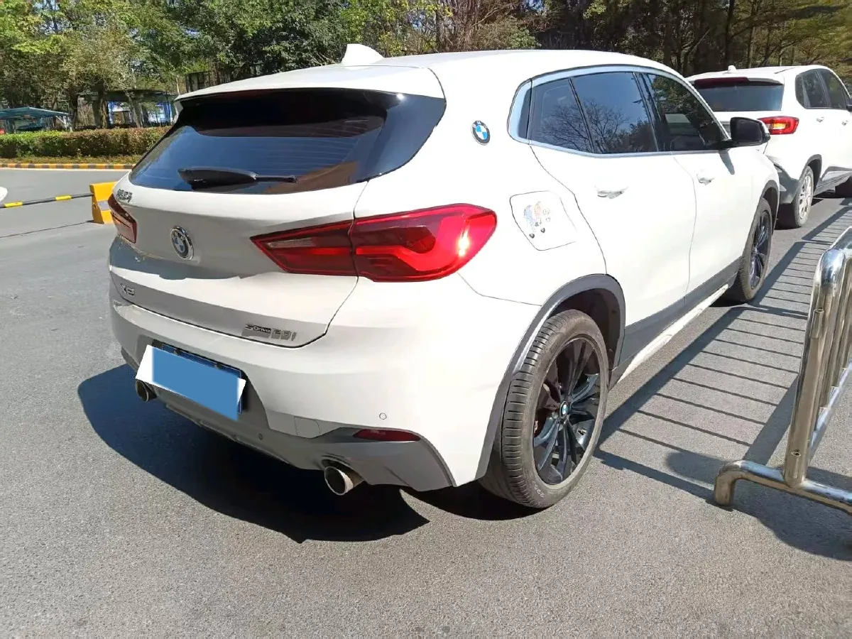 2020 BMW X2 1.5T 140HP L3 7DCT,autocango,china used car exporter,china ev exporter,chinese used car exporter,chinese used ev exporter