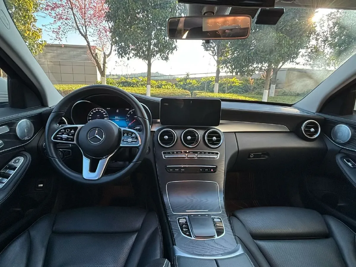 2020 Mercedes-Benz C Class 1.5T 184HP L4 9AT,autocango,china used car exporter,china ev exporter,chinese used car exporter,chinese used ev exporter