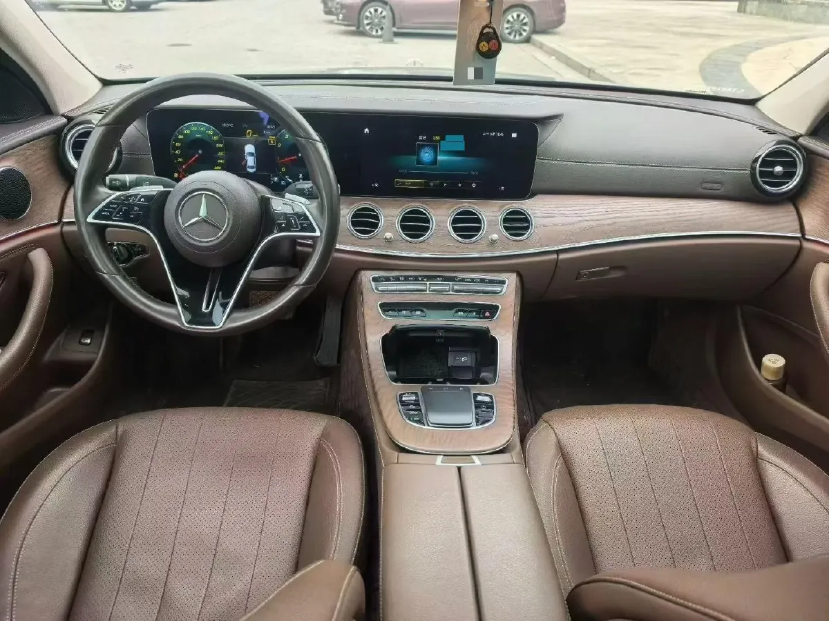 2023 Mercedes-Benz E Class 2.0T 258HP L4 9AT,autocango,china used car exporter,china ev exporter,chinese used car exporter,chinese used ev exporter