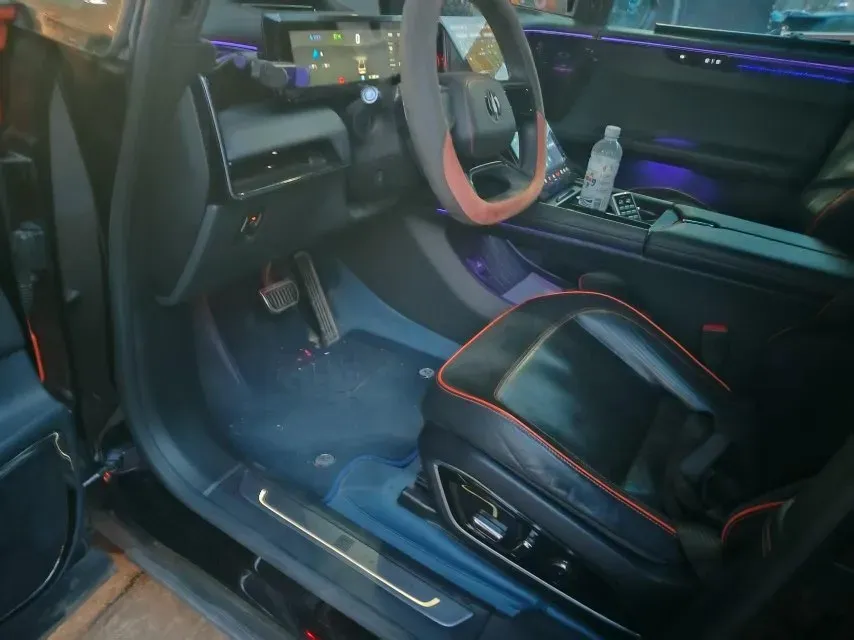 2021 HiPhi X BEV 97KWH,autocango,china used car exporter,china ev exporter,chinese used car exporter,chinese used ev exporter