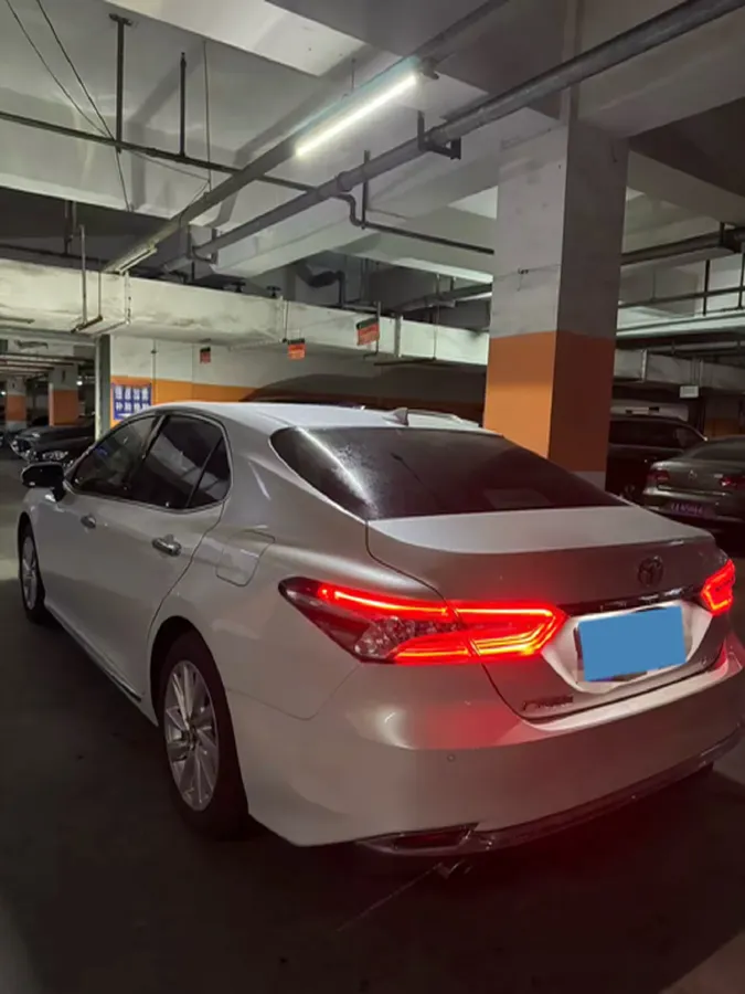 2023 Toyota Camry 2.0L 177HP L4 CVT,autocango,china used car exporter,china ev exporter,chinese used car exporter,chinese used ev exporter