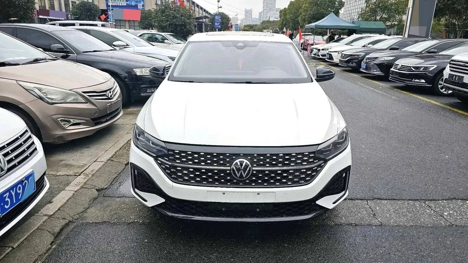 2024 Volkswagen Lavida 1.5T 160HP L4 7DCT,autocango,china used car exporter,china ev exporter,chinese used car exporter,chinese used ev exporter