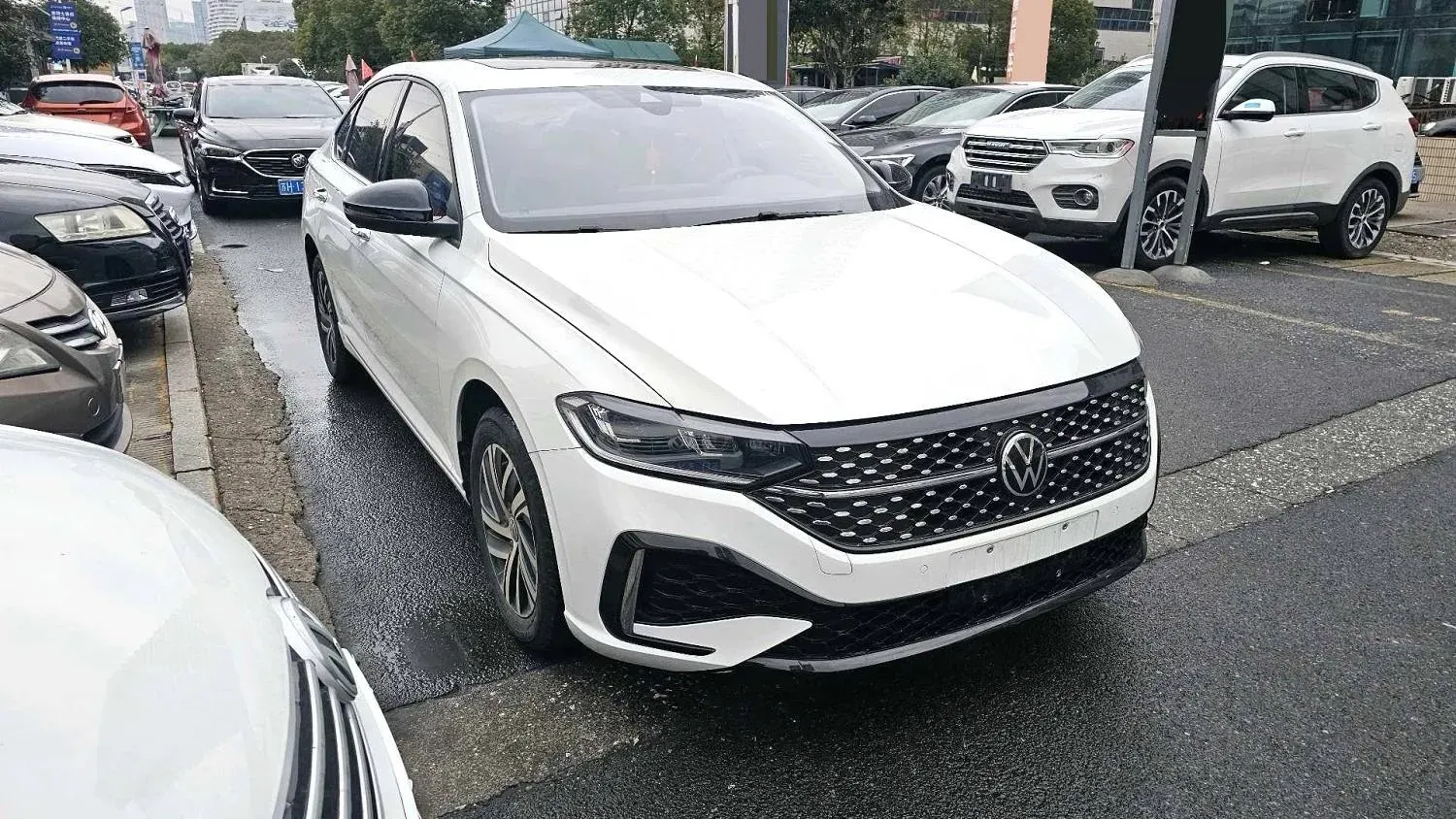 2024 Volkswagen Lavida 1.5T 160HP L4 7DCT,autocango,china used car exporter,china ev exporter,chinese used car exporter,chinese used ev exporter