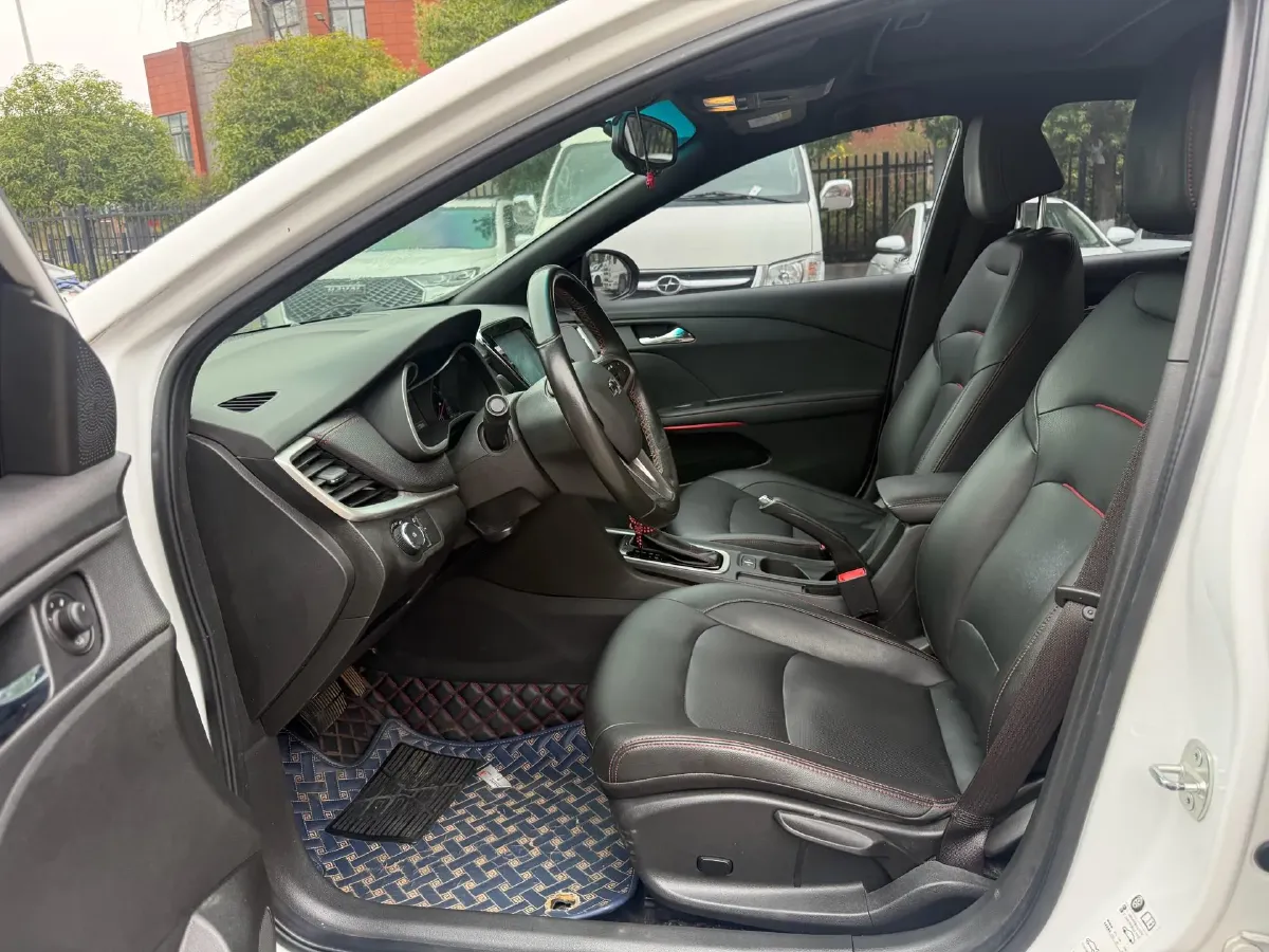 2019 Chevrolet Monza 1.3T 163HP L3 6AT,autocango,china used car exporter,china ev exporter,chinese used car exporter,chinese used ev exporter