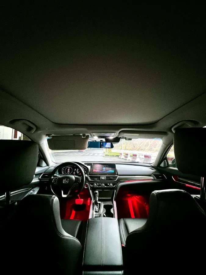 2022 Honda Accord 1.5T 194HP L4 CVT,autocango,china used car exporter,china ev exporter,chinese used car exporter,chinese used ev exporter