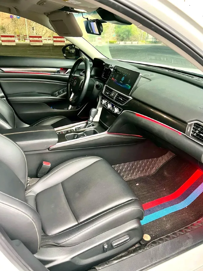2022 Honda Accord 1.5T 194HP L4 CVT,autocango,china used car exporter,china ev exporter,chinese used car exporter,chinese used ev exporter