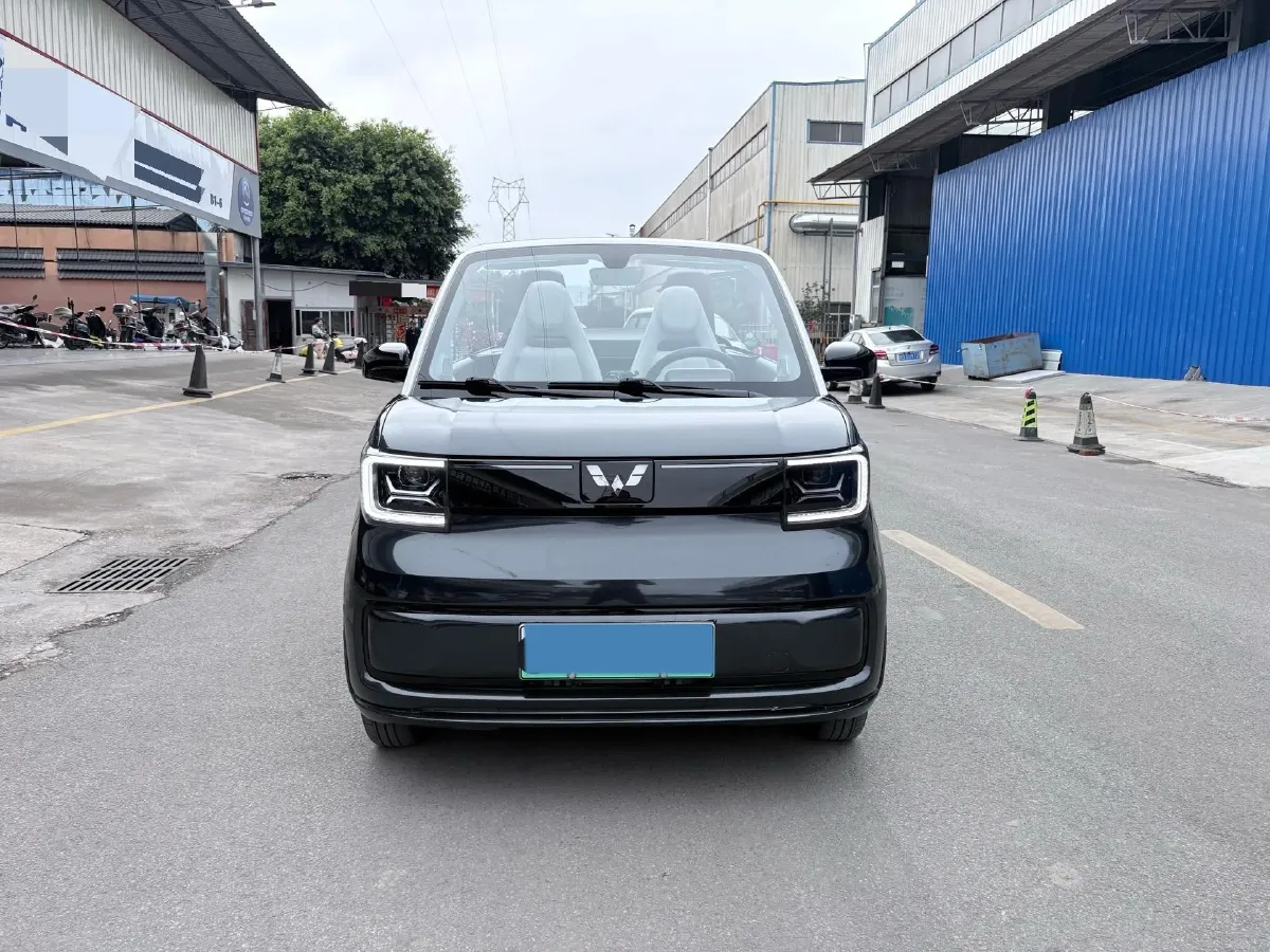 2022 WuLing HongGuang MINI EV BEV 26.5KWH,autocango,china used car exporter,china ev exporter,chinese used car exporter,chinese used ev exporter