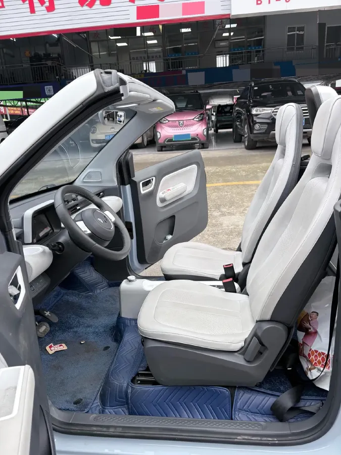 2022 WuLing HongGuang MINI EV BEV 26.5KWH,autocango,china used car exporter,china ev exporter,chinese used car exporter,chinese used ev exporter