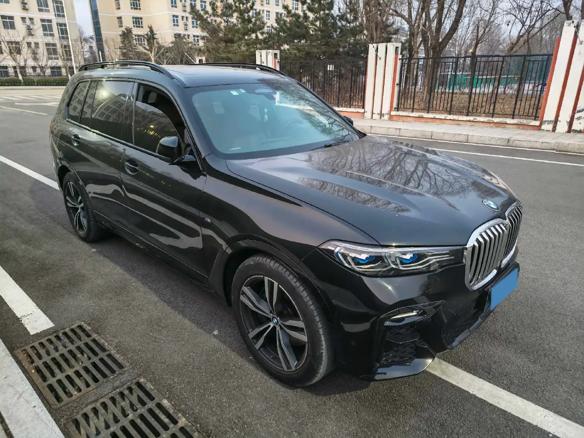 2021 BMW X7 3.0T 340HP L6 8AT,autocango,china used car exporter,china ev exporter,chinese used car exporter,chinese used ev exporter