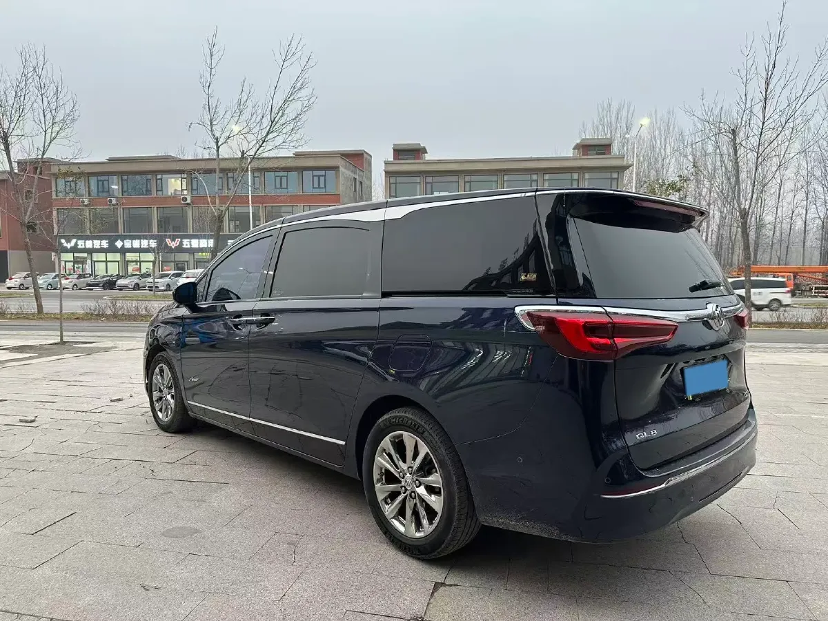 2020 Buick GL8 2.0T 237HP L4 9AT,autocango,china used car exporter,china ev exporter,chinese used car exporter,chinese used ev exporter