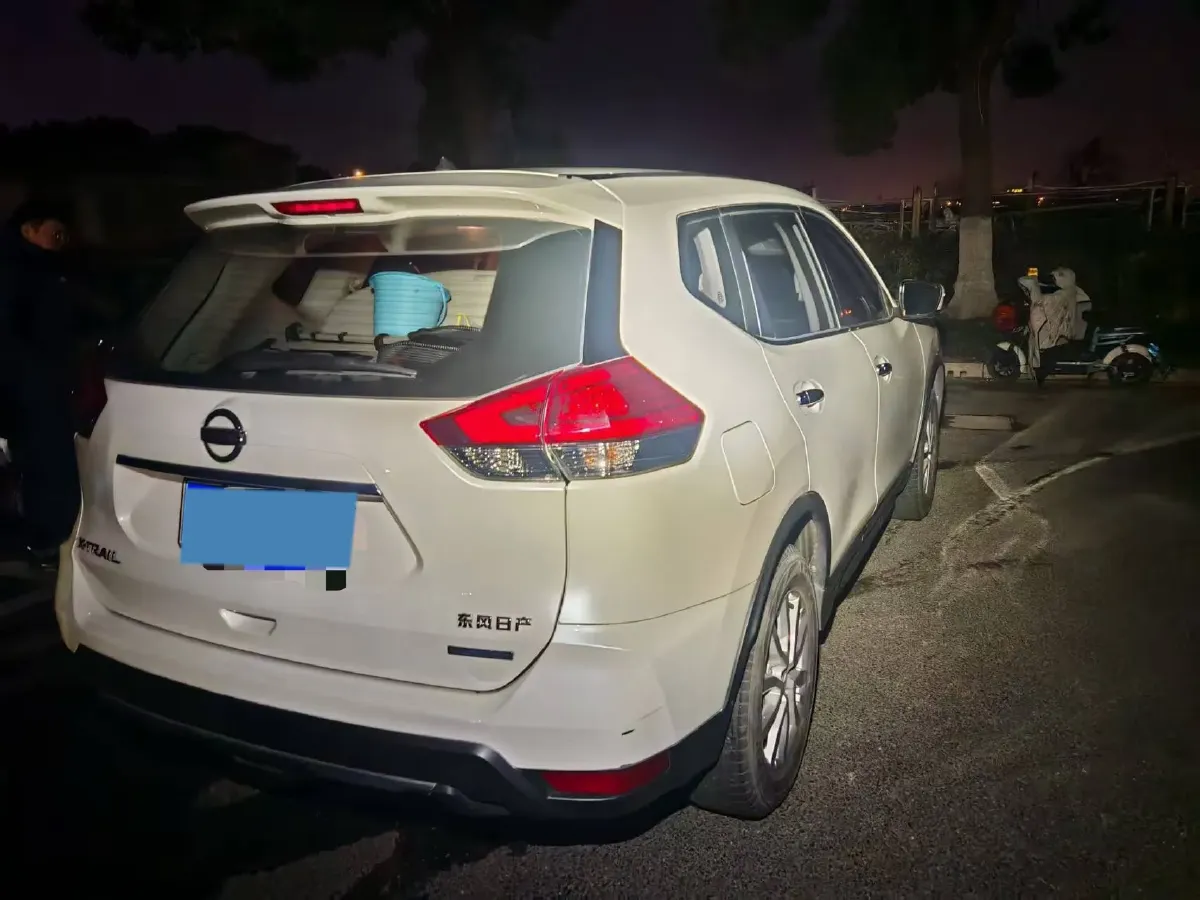 2020 Nissan X-Trail 2.0L 154HP L4 CVT,autocango,china used car exporter,china ev exporter,chinese used car exporter,chinese used ev exporter