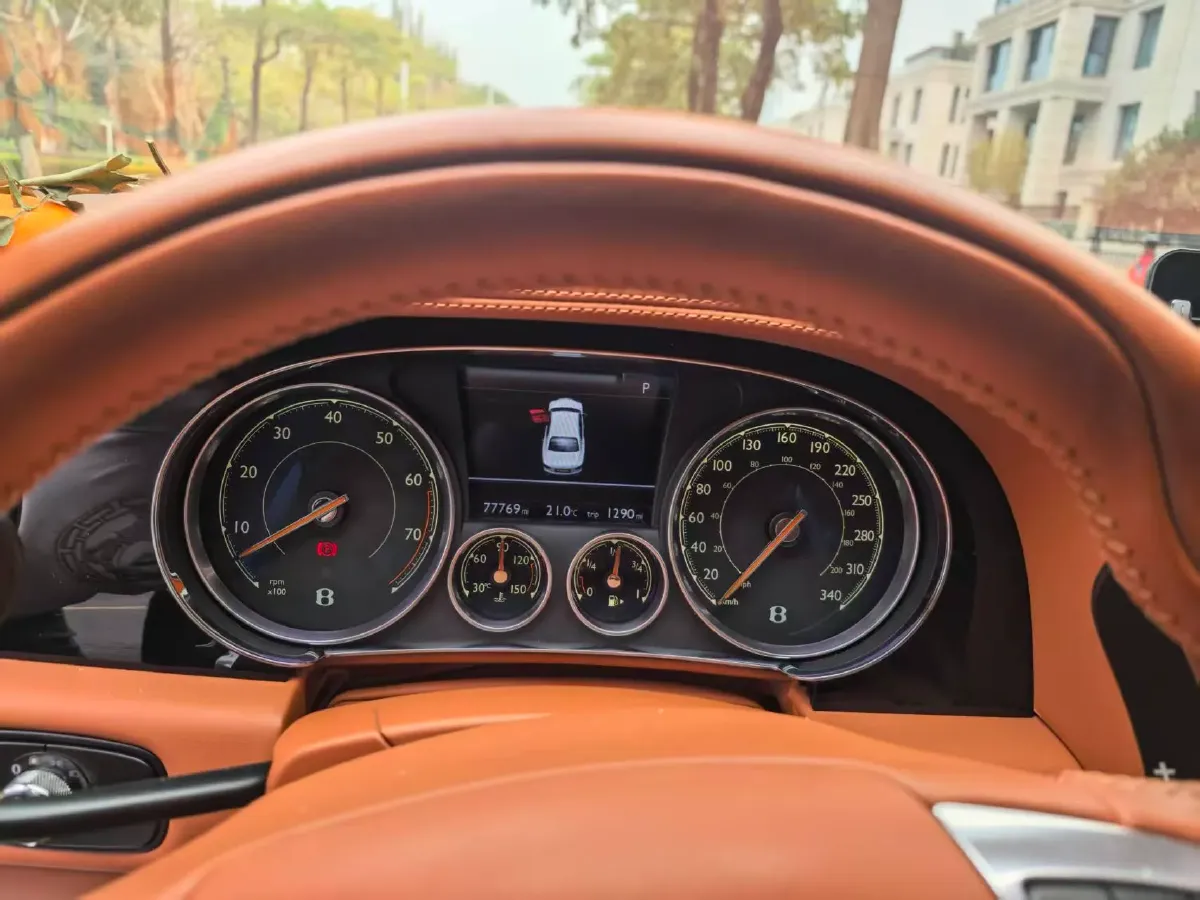 2017 Bentley Flying Spur 4.0T 507HP V8 8AT,autocango,china used car exporter,china ev exporter,chinese used car exporter,chinese used ev exporter