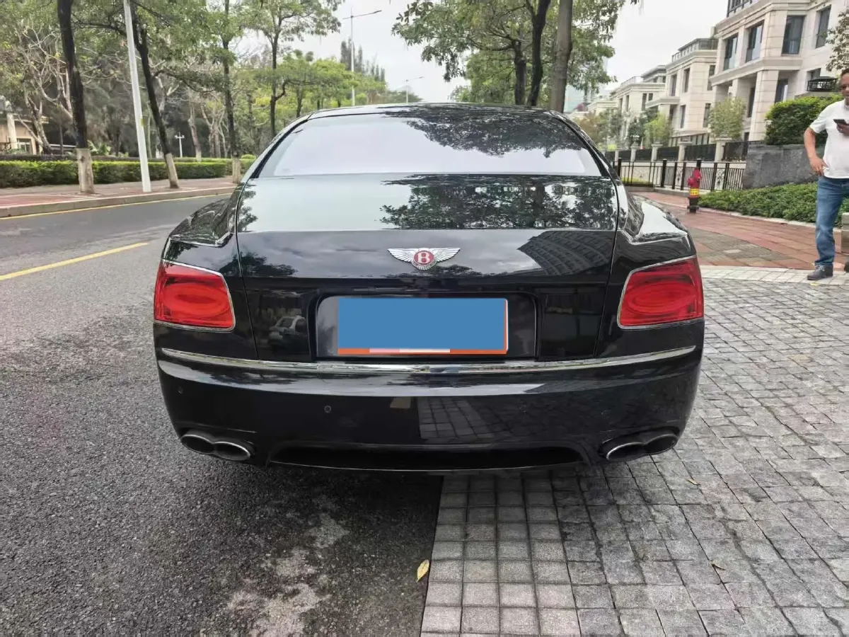 2017 Bentley Flying Spur 4.0T 507HP V8 8AT,autocango,china used car exporter,china ev exporter,chinese used car exporter,chinese used ev exporter