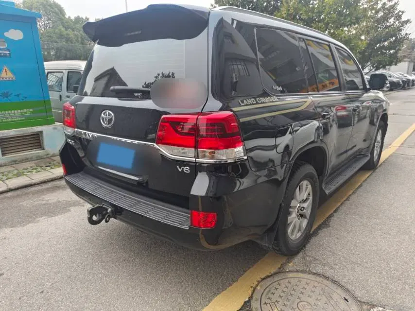 2019 Chevrolet Trax 1.0T 125HP L3 6AT,autocango,china used car exporter,china ev exporter,chinese used car exporter,chinese used ev exporter