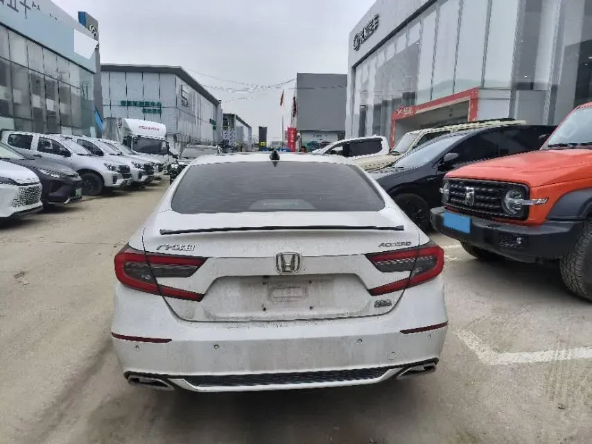 2022 Honda Accord 1.5T 194HP L4 CVT,autocango,china used car exporter,china ev exporter,chinese used car exporter,chinese used ev exporter