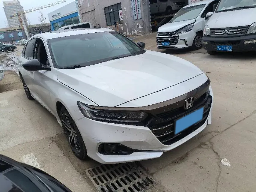 2022 Honda Accord 1.5T 194HP L4 CVT,autocango,china used car exporter,china ev exporter,chinese used car exporter,chinese used ev exporter