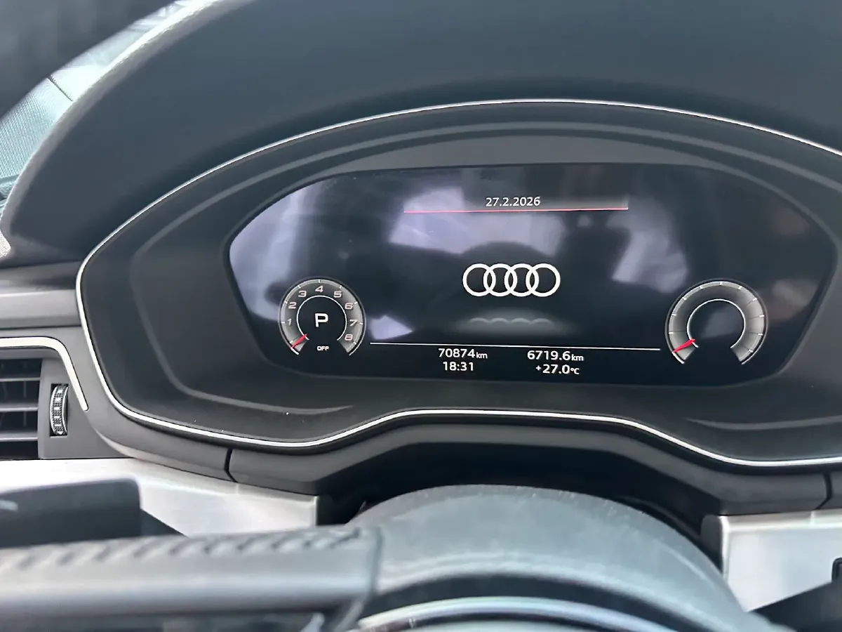 2020 Audi A4L 2.0T 190HP L4 7DCT,autocango,china used car exporter,china ev exporter,chinese used car exporter,chinese used ev exporter