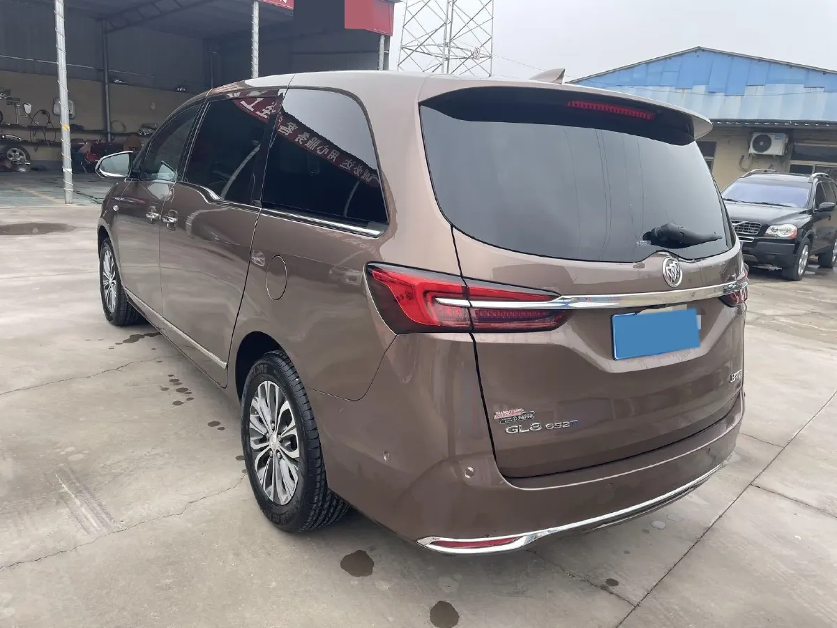 2021 Buick GL8 2.0T 237HP L4 9AT,autocango,china used car exporter,china ev exporter,chinese used car exporter,chinese used ev exporter