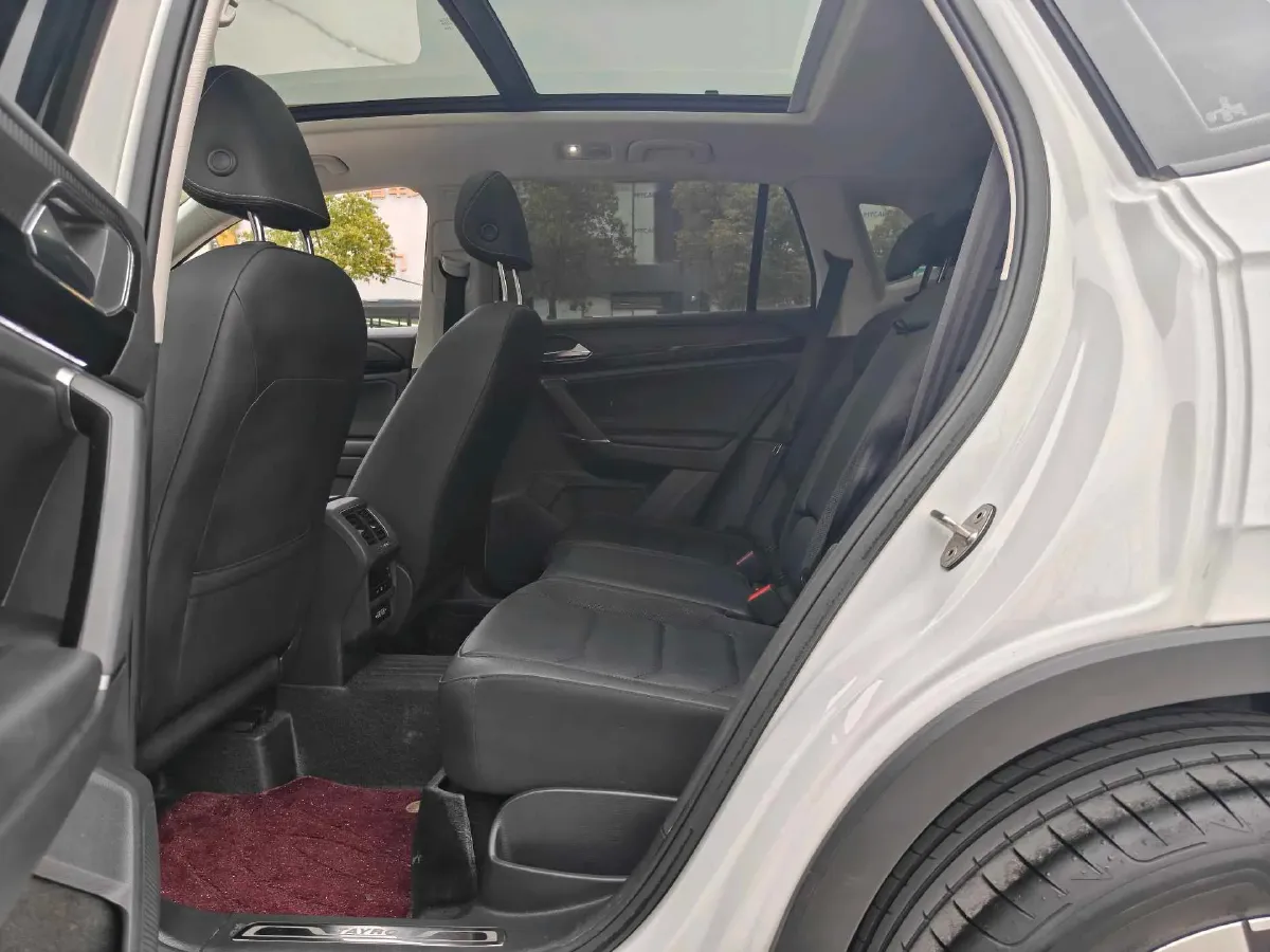 2020 Volkswagen Tayron 2.0T 186HP L4 7DCT,autocango,china used car exporter,china ev exporter,chinese used car exporter,chinese used ev exporter