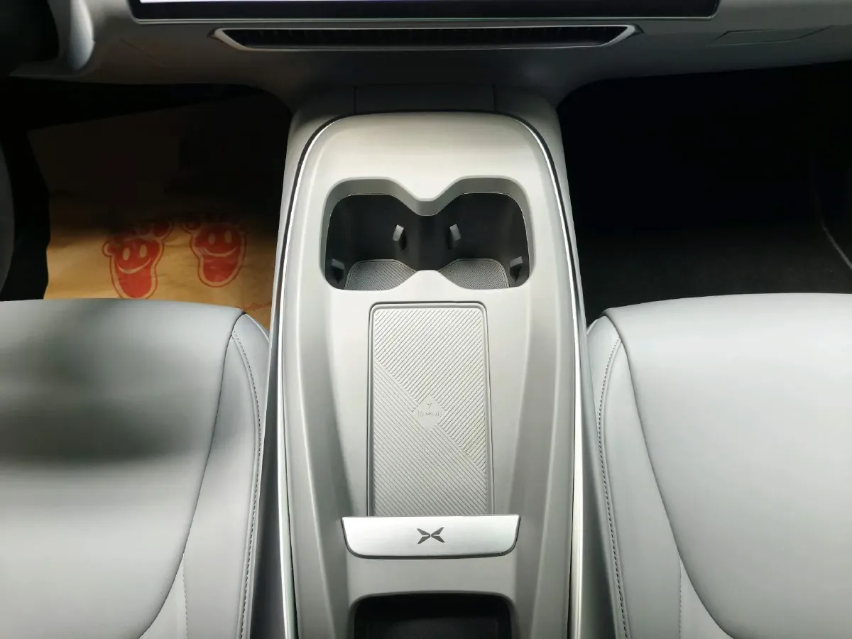 2024 Xpeng MONA M03 BEV 51.8KWH,autocango,china used car exporter,china ev exporter,chinese used car exporter,chinese used ev exporter