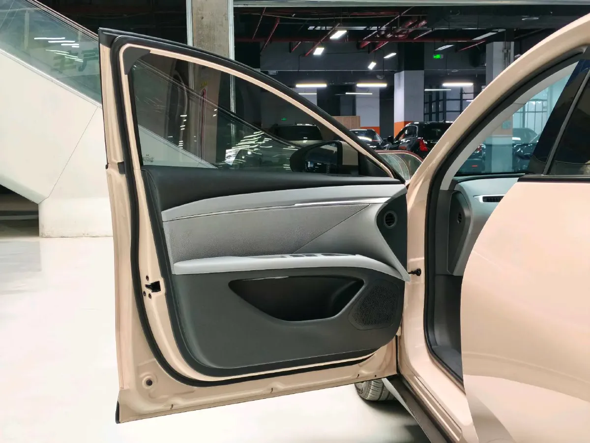 2024 Xpeng MONA M03 BEV 51.8KWH,autocango,china used car exporter,china ev exporter,chinese used car exporter,chinese used ev exporter