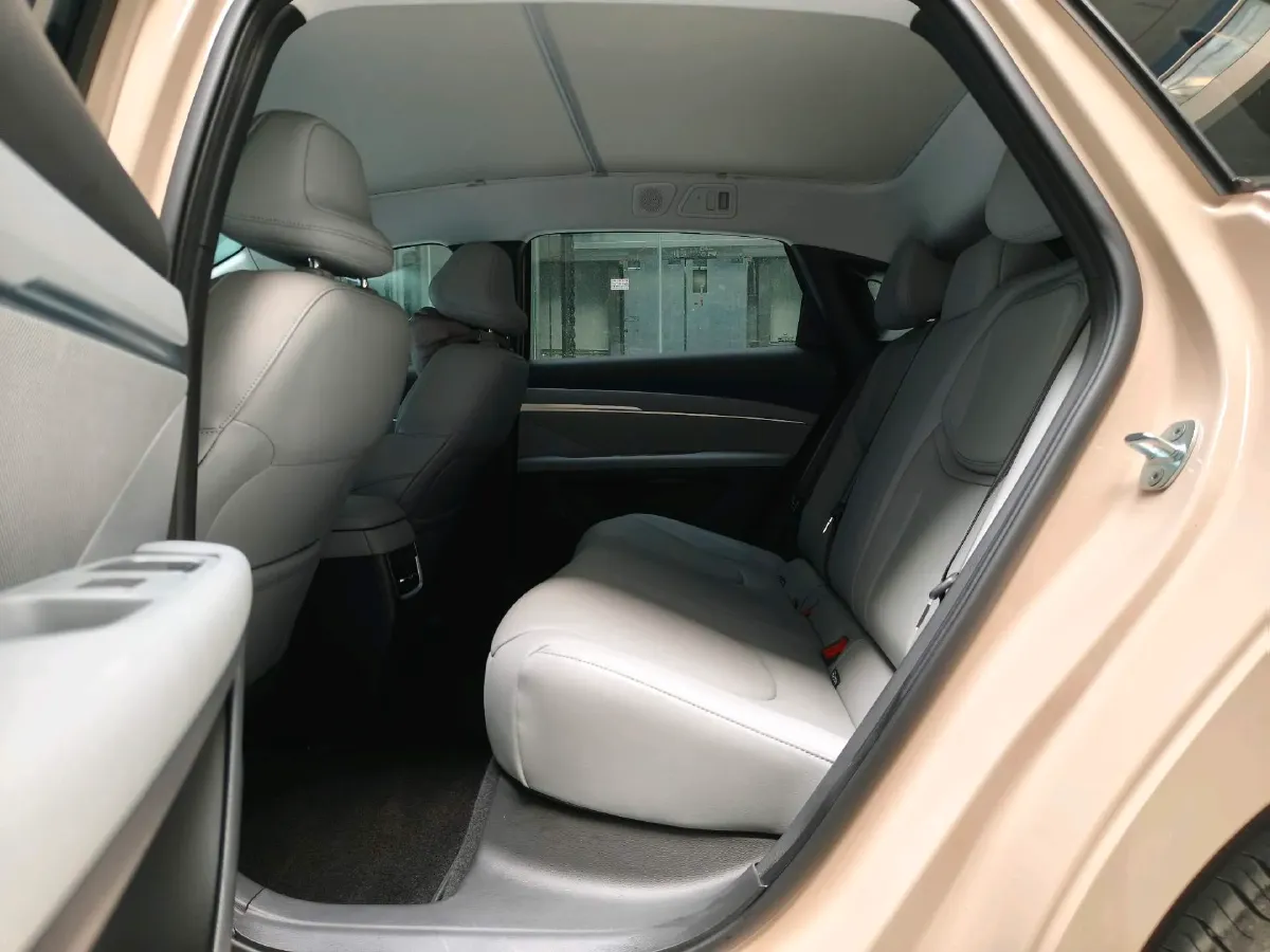 2024 Xpeng MONA M03 BEV 51.8KWH,autocango,china used car exporter,china ev exporter,chinese used car exporter,chinese used ev exporter