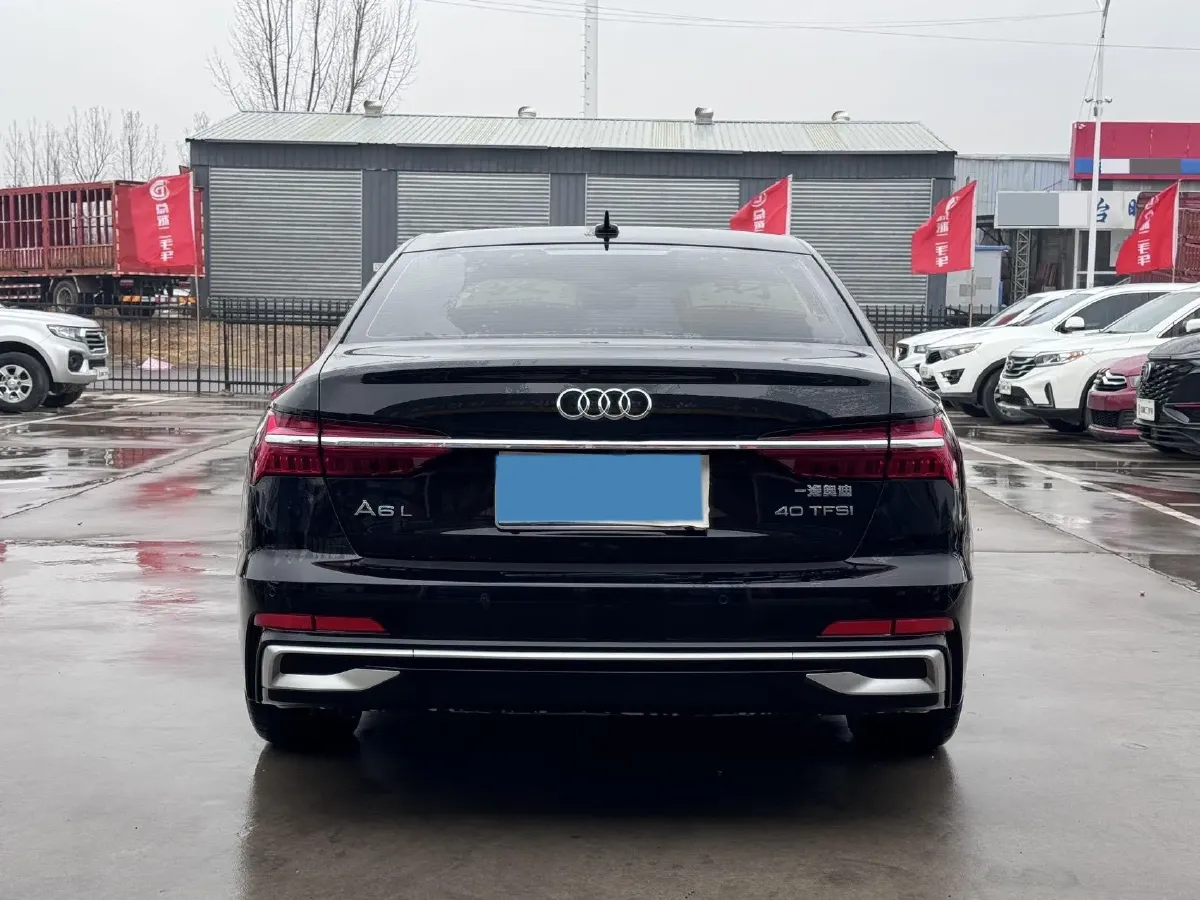 2023 Audi A6L 2.0T 190HP L4 7DCT,autocango,china used car exporter,china ev exporter,chinese used car exporter,chinese used ev exporter