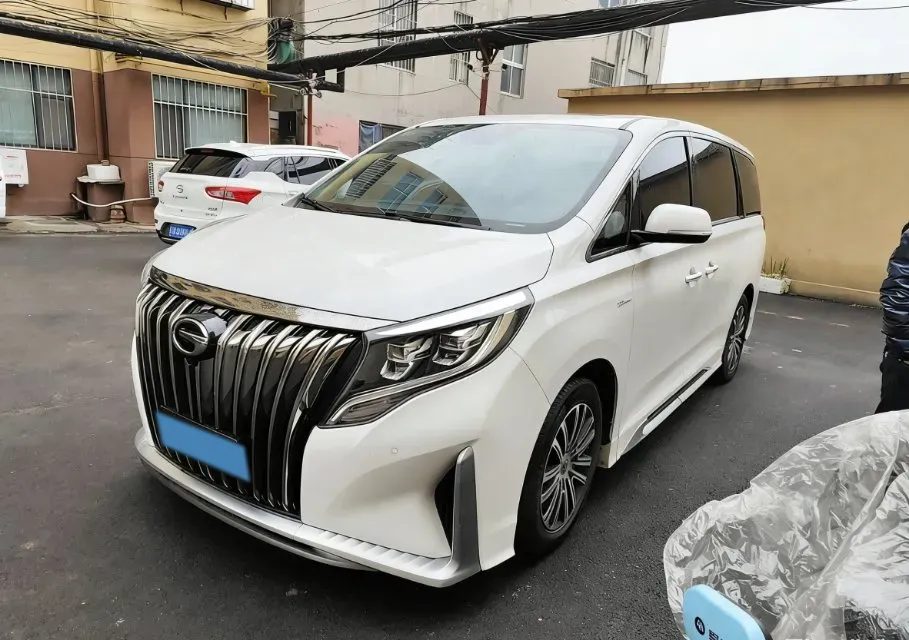 2021 GAC Trumpchi M8 2.0T 252HP L4 8AT,autocango,china used car exporter,china ev exporter,chinese used car exporter,chinese used ev exporter