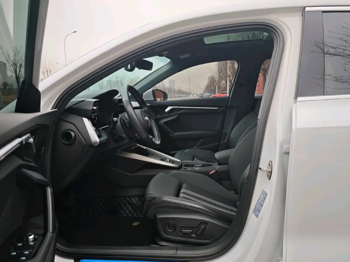 2024 Audi A3 1.4T 150HP L4 7DCT,autocango,china used car exporter,china ev exporter,chinese used car exporter,chinese used ev exporter