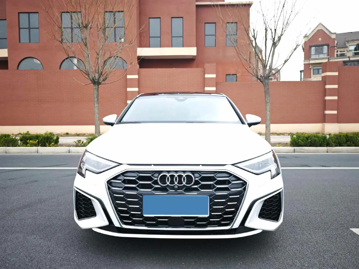 2024 Audi A3 1.4T 150HP L4 7DCT,autocango,china used car exporter,china ev exporter,chinese used car exporter,chinese used ev exporter
