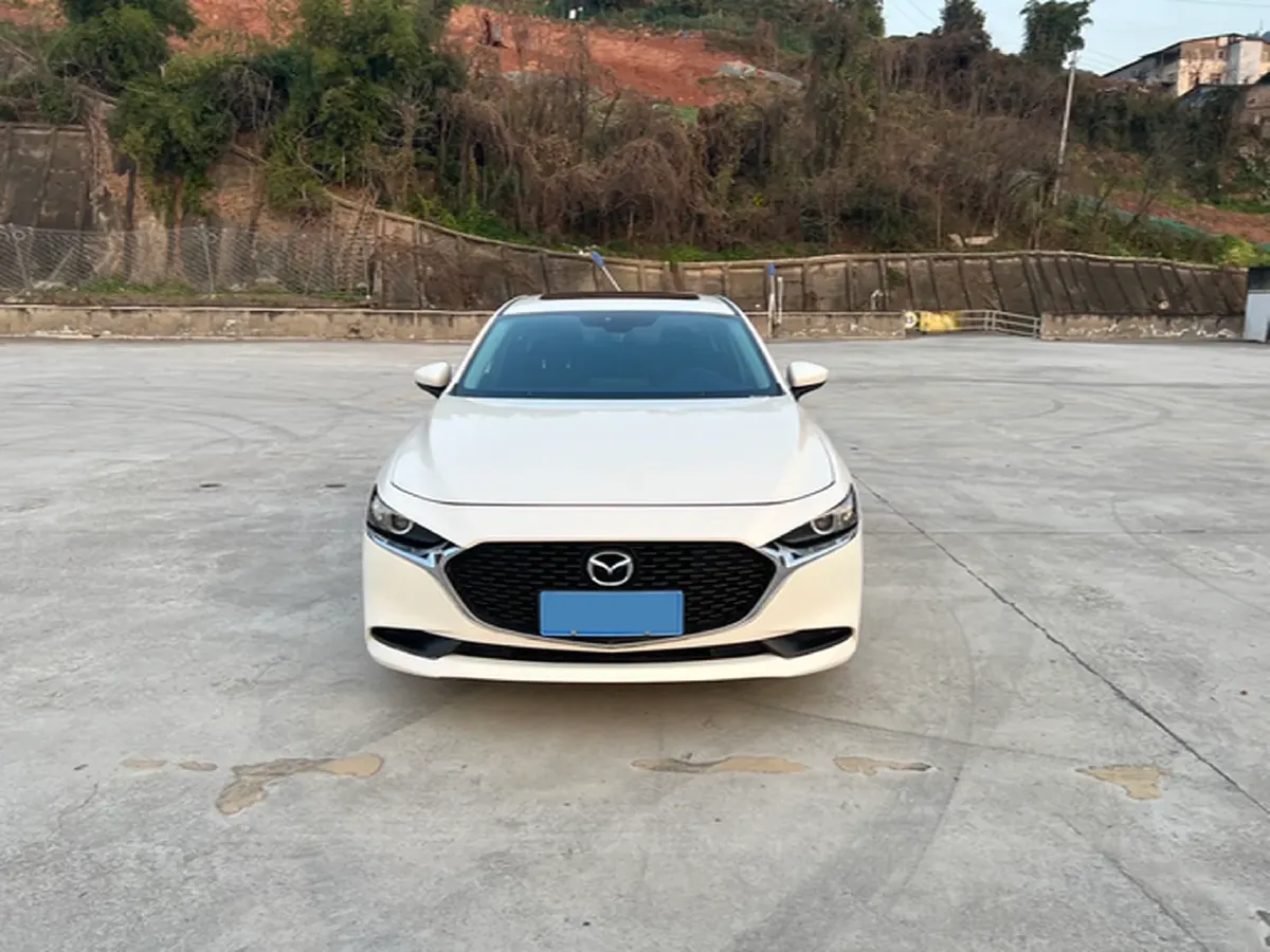 2021 Mazda 3 Axela 1.5L 117HP L4 6AT,autocango,china used car exporter,china ev exporter,chinese used car exporter,chinese used ev exporter