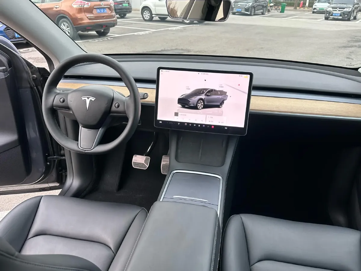 2022 Tesla Model Y BEV 60KWH,autocango,china used car exporter,china ev exporter,chinese used car exporter,chinese used ev exporter