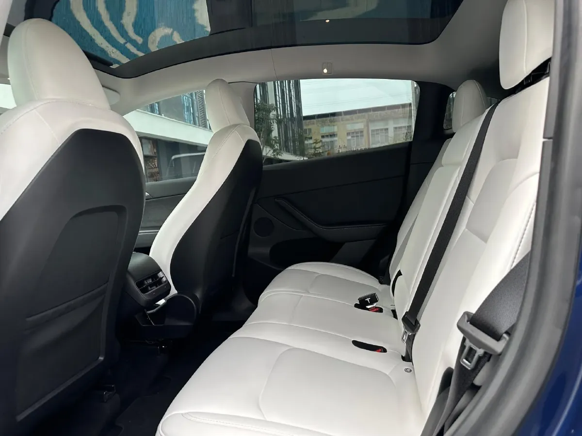 2024 Iveco OuSheng BEV 77.28KWH,autocango,china used car exporter,china ev exporter,chinese used car exporter,chinese used ev exporter