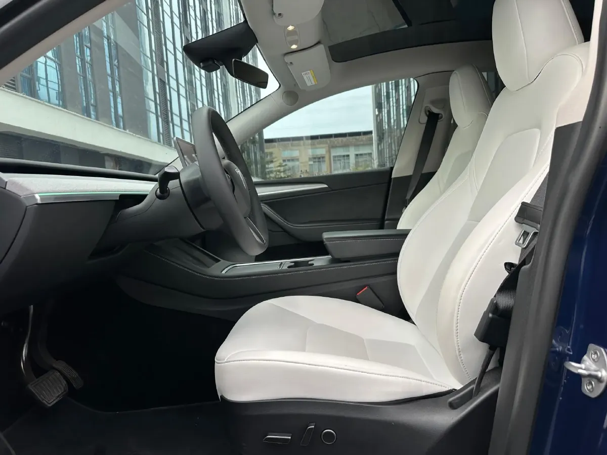 2024 Iveco OuSheng BEV 77.28KWH,autocango,china used car exporter,china ev exporter,chinese used car exporter,chinese used ev exporter