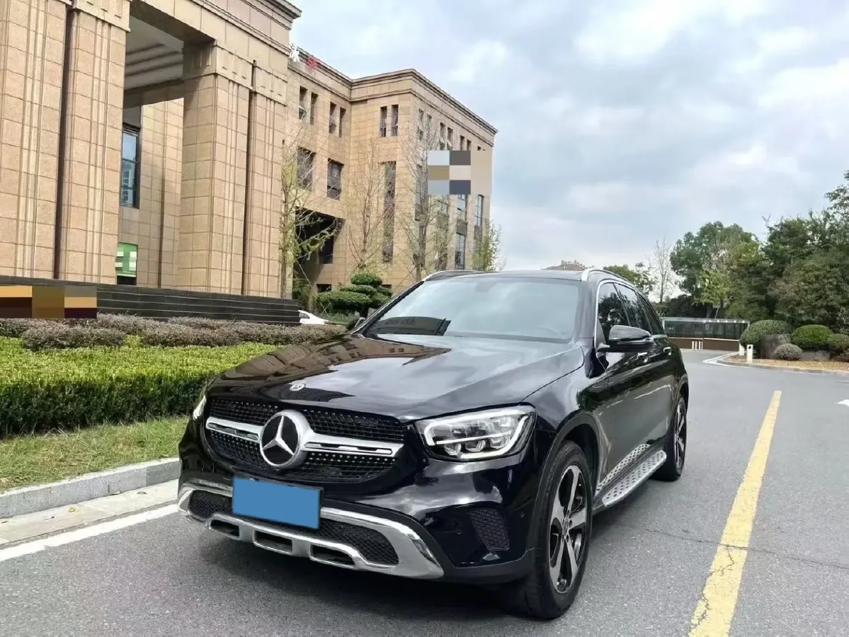 2022 Mercedes-Benz GLC Class 2.0T 197HP L4 9AT,autocango,china used car exporter,china ev exporter,chinese used car exporter,chinese used ev exporter
