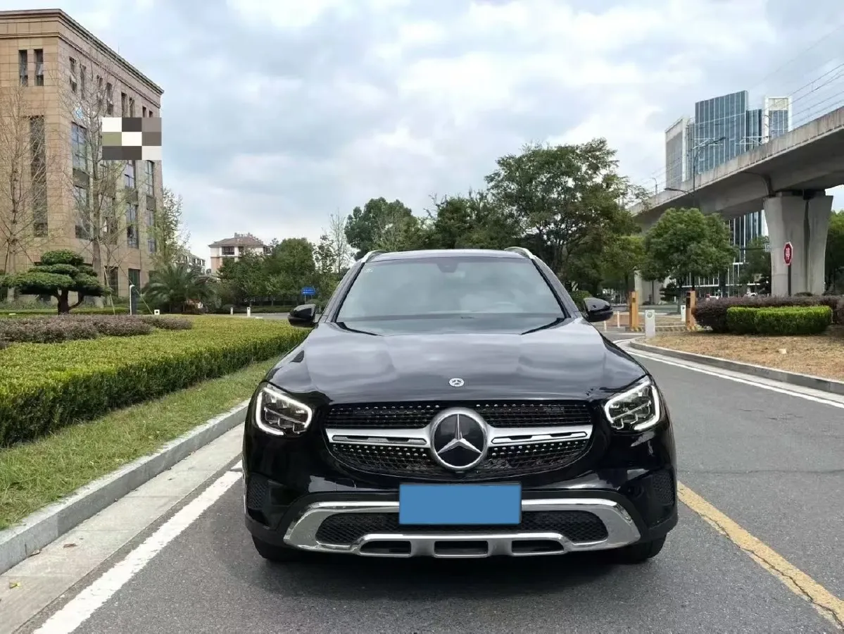 2022 Mercedes-Benz GLC Class 2.0T 197HP L4 9AT,autocango,china used car exporter,china ev exporter,chinese used car exporter,chinese used ev exporter