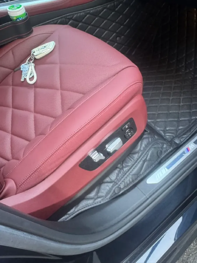 2022 BMW X5 3.0T 333HP L6 8AT,autocango,china used car exporter,china ev exporter,chinese used car exporter,chinese used ev exporter