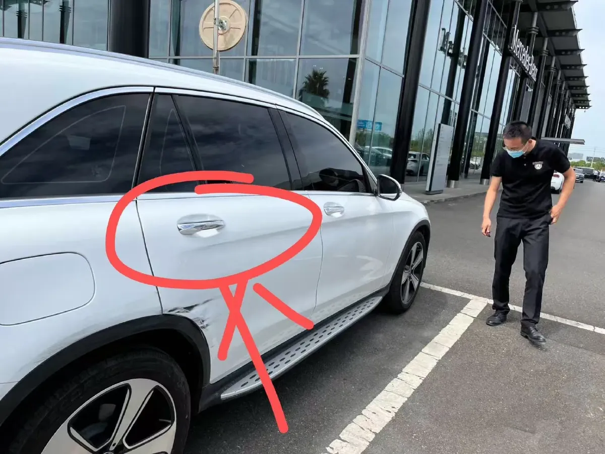 2022 Mercedes-Benz GLC Class 2.0T 258HP L4 9AT,autocango,china used car exporter,china ev exporter,chinese used car exporter,chinese used ev exporter