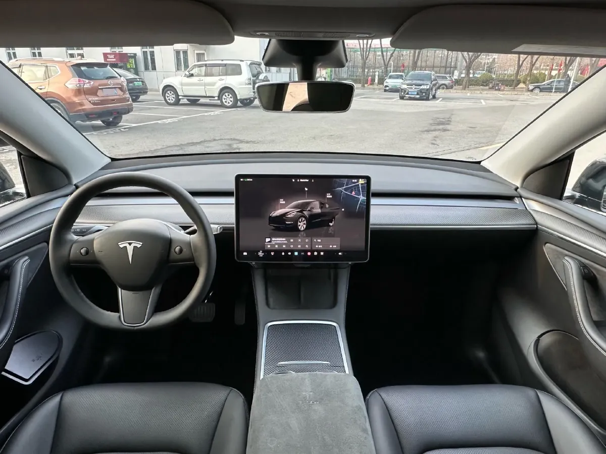 2022 Tesla Model Y BEV 60KWH,autocango,china used car exporter,china ev exporter,chinese used car exporter,chinese used ev exporter