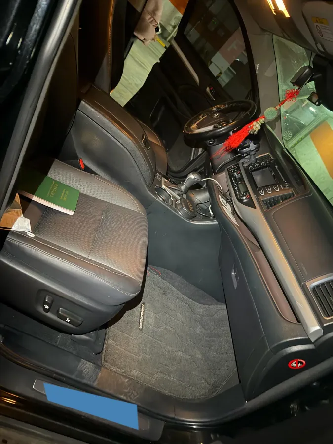 2018 Toyota Highlander 2.0T 220HP L4 6AT,autocango,china used car exporter,china ev exporter,chinese used car exporter,chinese used ev exporter