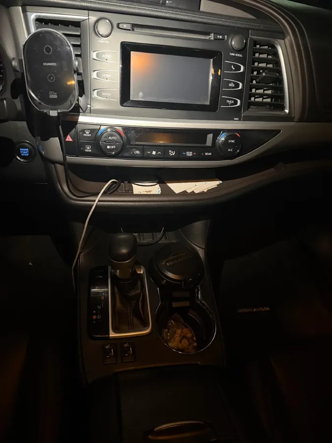 2018 Toyota Highlander 2.0T 220HP L4 6AT,autocango,china used car exporter,china ev exporter,chinese used car exporter,chinese used ev exporter