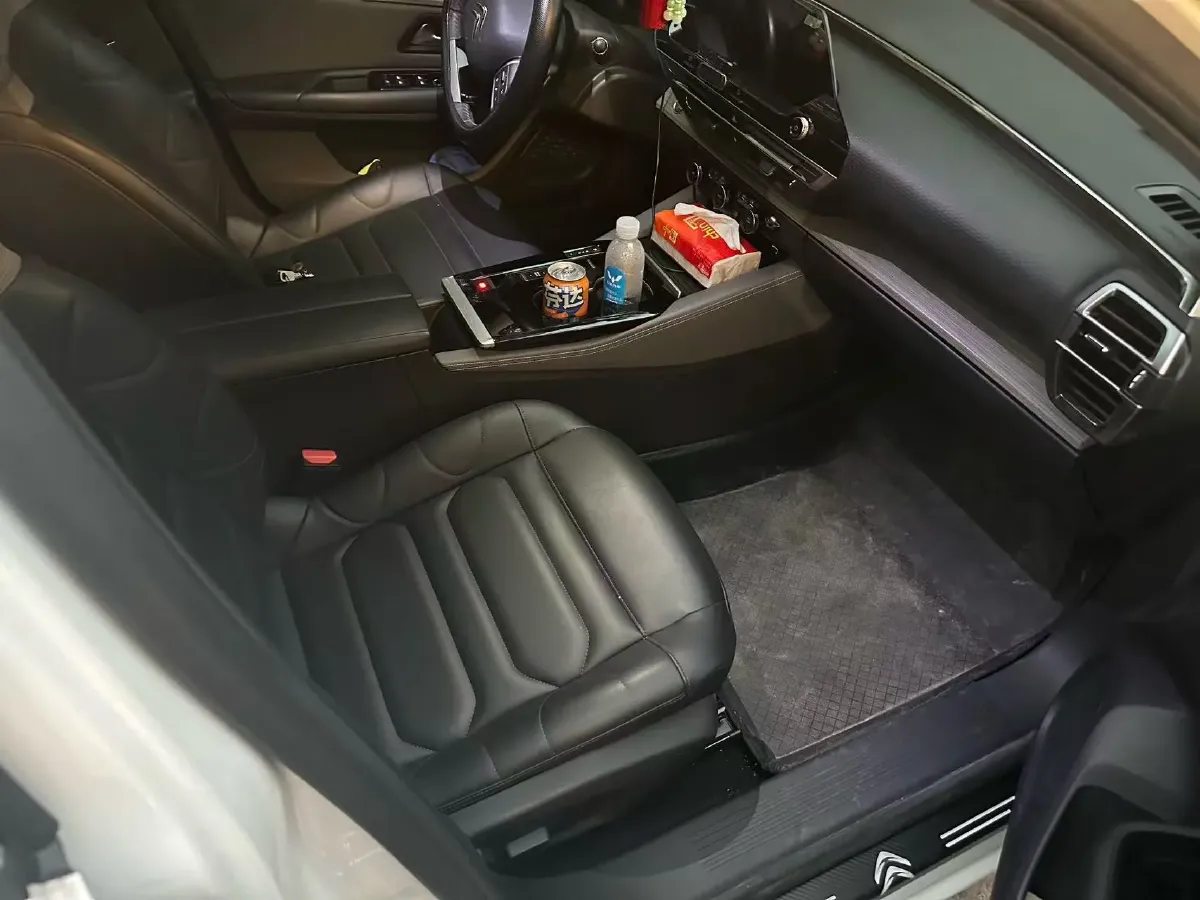 2021 Citroen C5 X 1.6T 175HP L4 8AT,autocango,china used car exporter,china ev exporter,chinese used car exporter,chinese used ev exporter