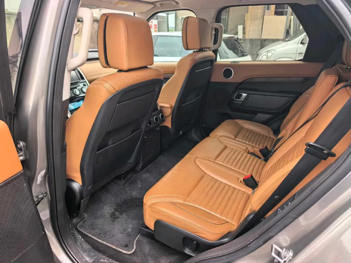 2017 Land Rover Discovery 3.0T 340HP V6 8AT,autocango,china used car exporter,china ev exporter,chinese used car exporter,chinese used ev exporter