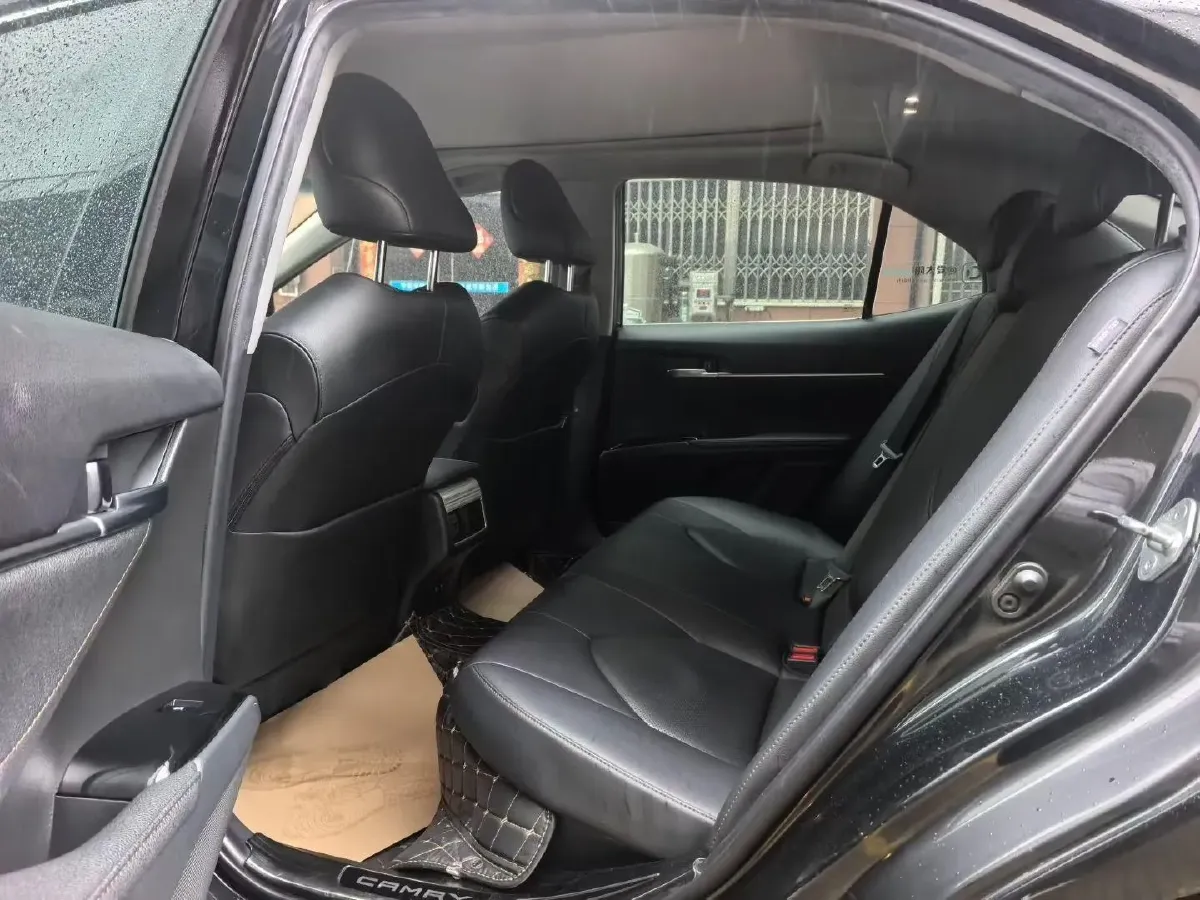 2019 Toyota Camry 2.5L 178HP L4 E-CVT Hybrid,autocango,china used car exporter,china ev exporter,chinese used car exporter,chinese used ev exporter