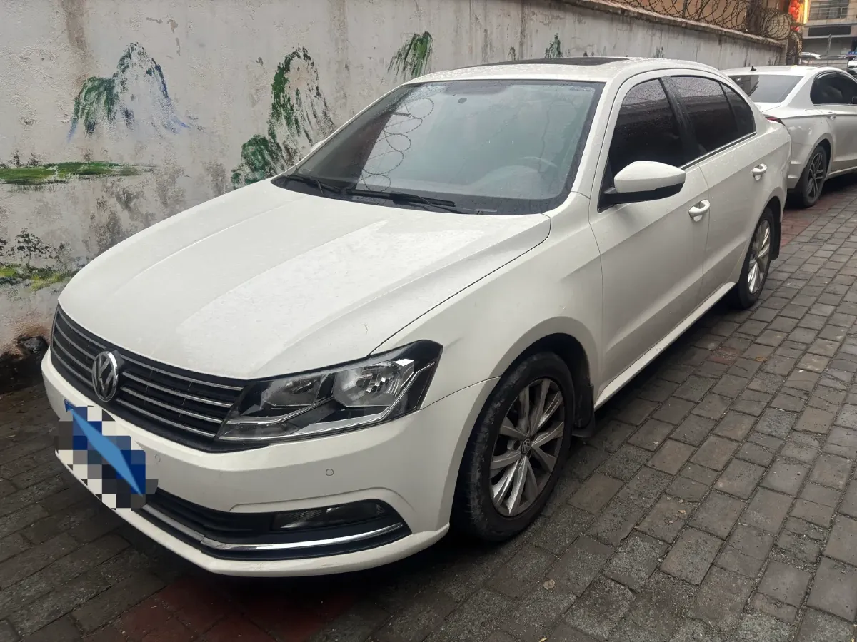 2017 Volkswagen Lavida 1.4T 131HP L4 7DCT,autocango,china used car exporter,china ev exporter,chinese used car exporter,chinese used ev exporter