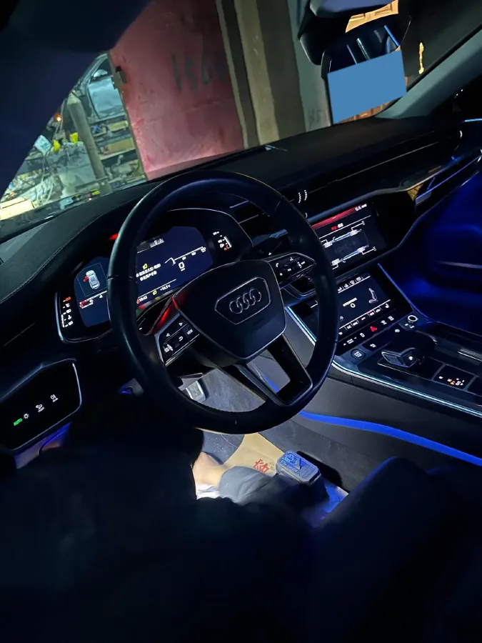 2021 Audi A7 2.0T 245HP L4 7DCT,autocango,china used car exporter,china ev exporter,chinese used car exporter,chinese used ev exporter