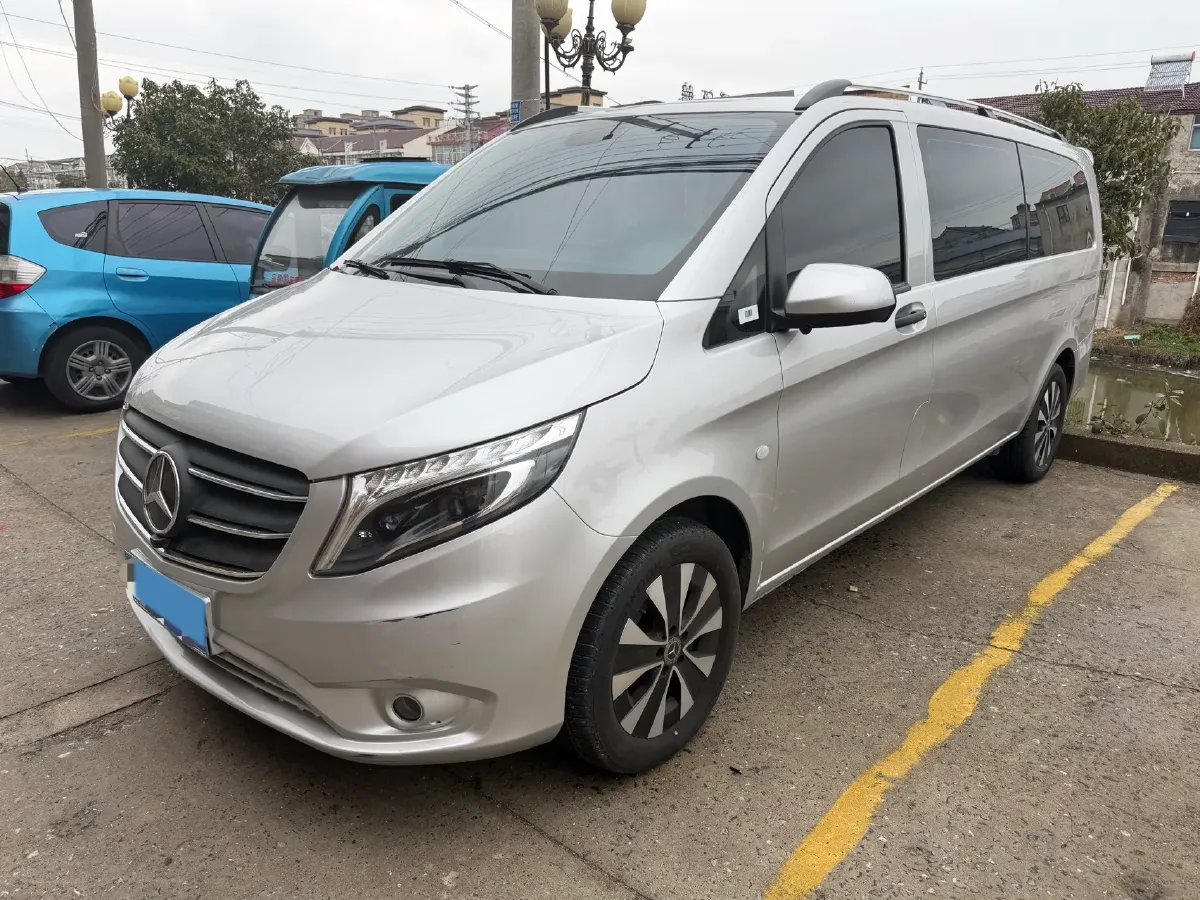2021 Mercedes-Benz Vito 2.0T 211HP L4 9AT,autocango,china used car exporter,china ev exporter,chinese used car exporter,chinese used ev exporter