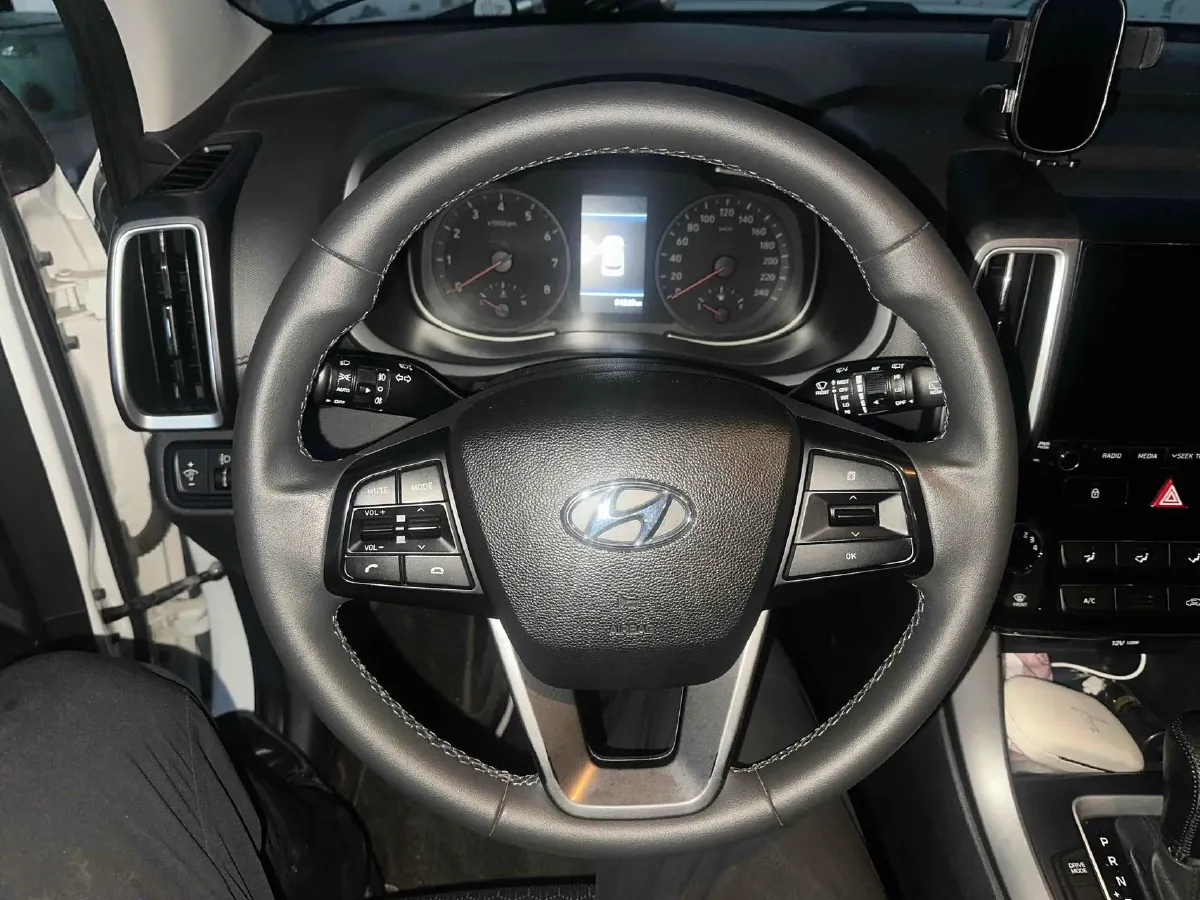 2018 Hyundai ix35 2.0L 160HP L4 6AT,autocango,china used car exporter,china ev exporter,chinese used car exporter,chinese used ev exporter